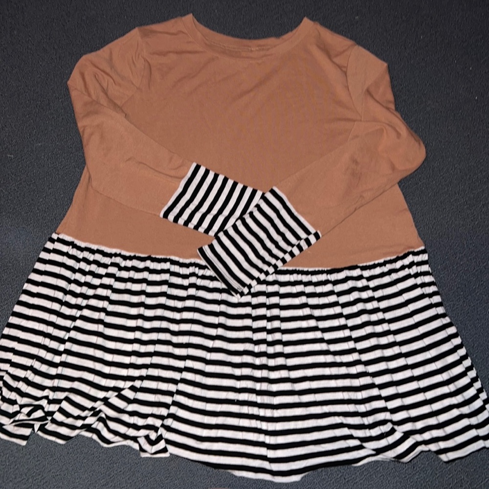 Boutique top with ruffle